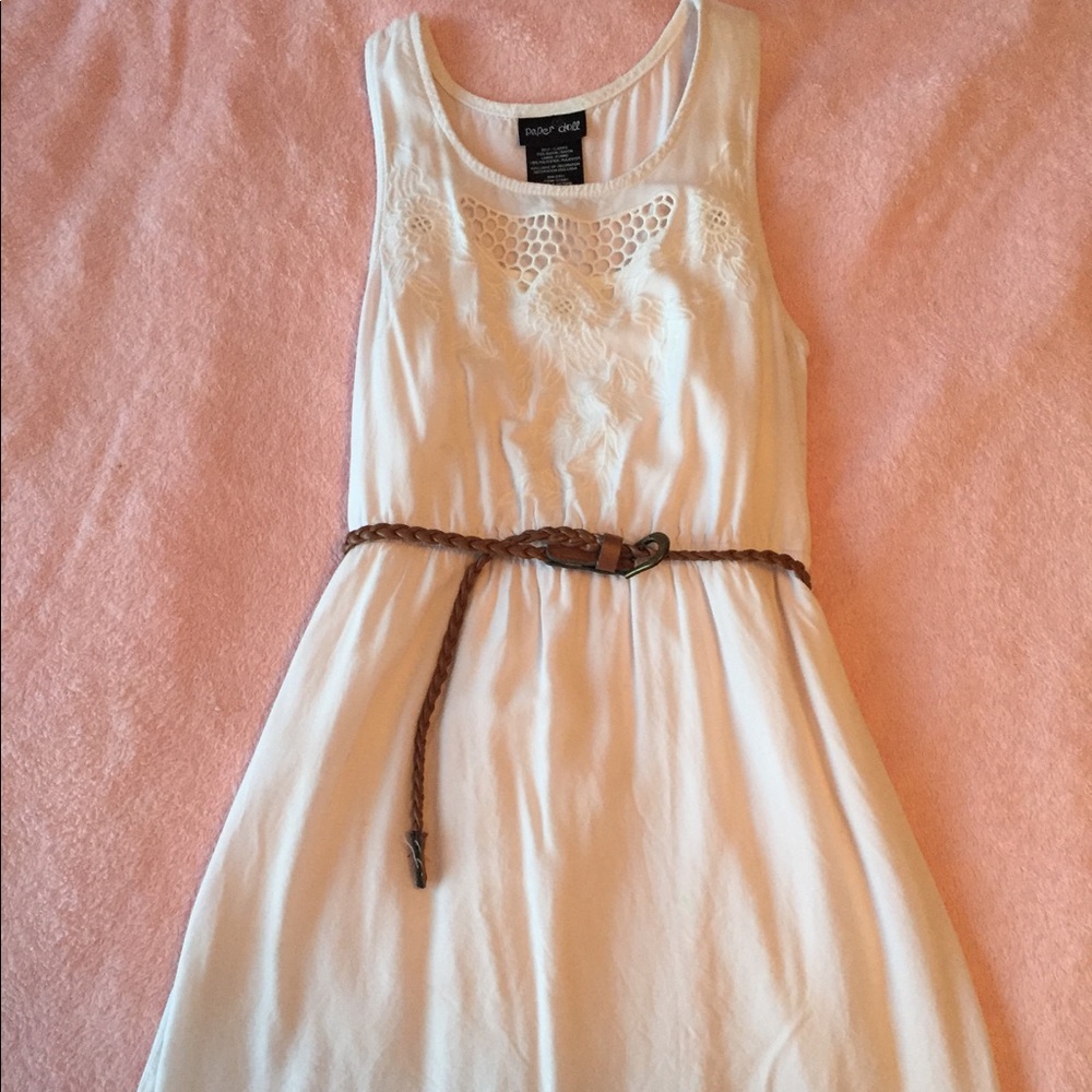 White cotton sleeveless dress with belt